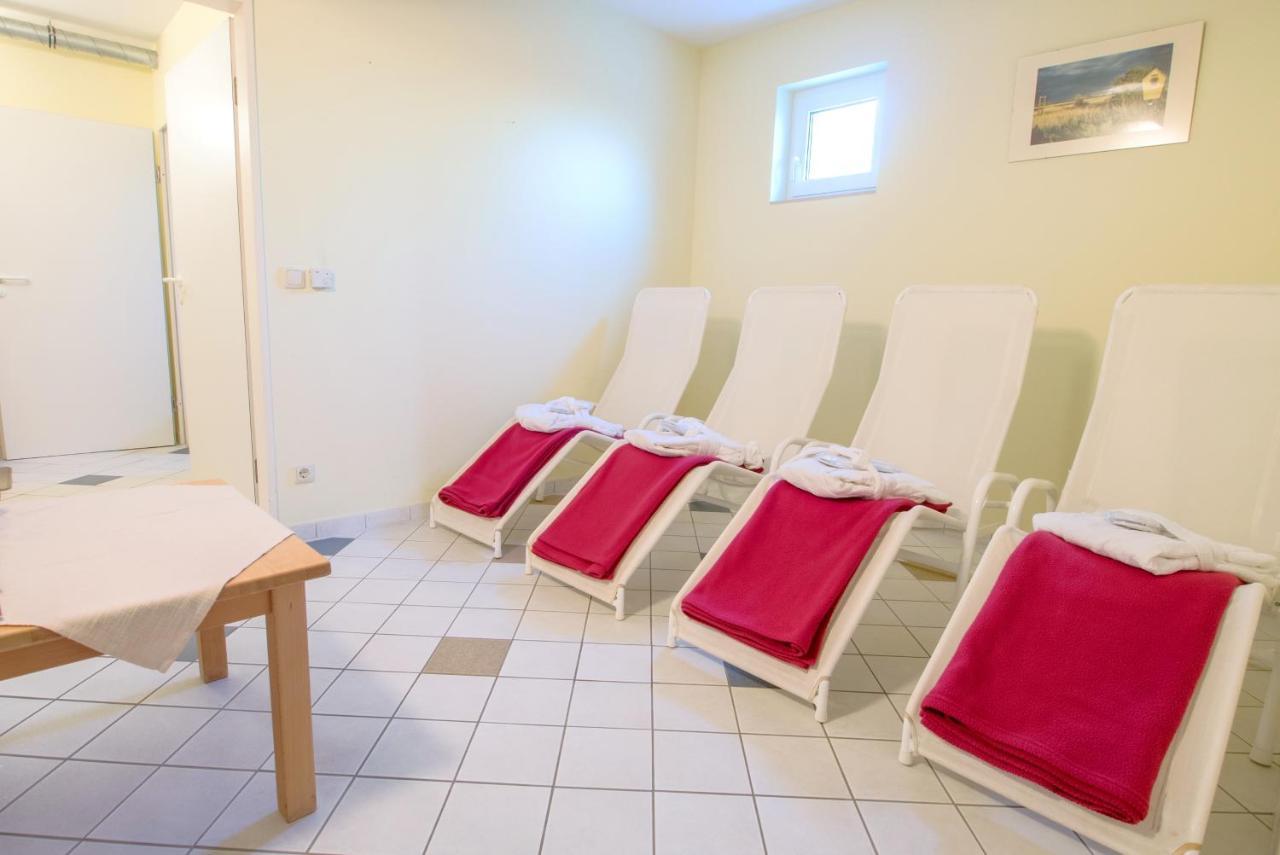 Residenz Am Strand Wohnung 1-18 Цингст Екстериор снимка